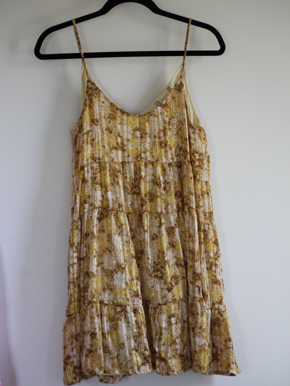 NWT Light Yellow Floral Tiered Dress